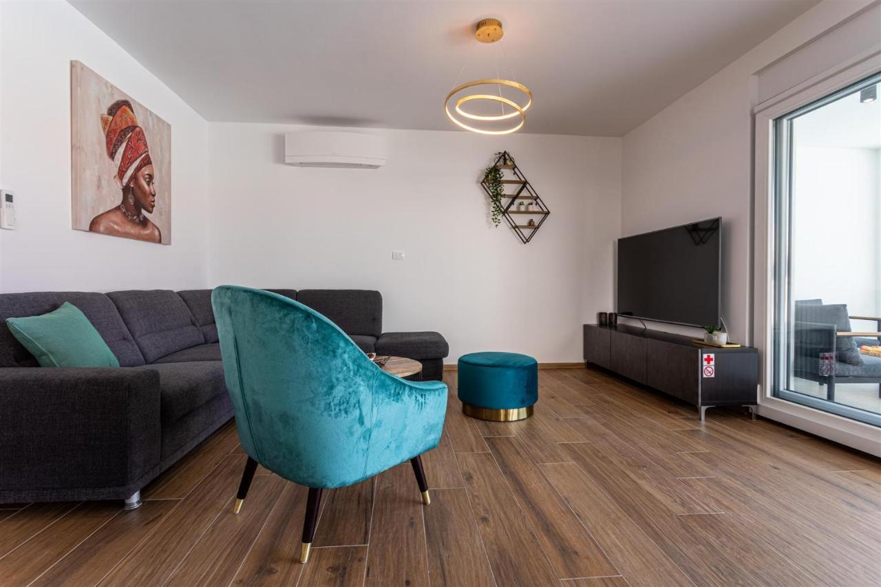 Villa Manhattan Dobrinj Exteriör bild